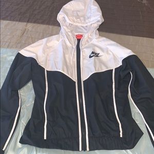 Nike windbreaker